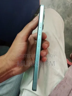 Tecno Spark Go 64 GB