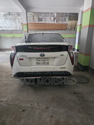 Toyota Prius 2017 Pearl
