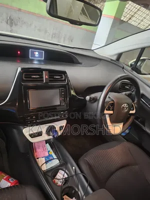 Toyota Prius 2017 Pearl
