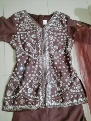 নতুন সারারা সেট।