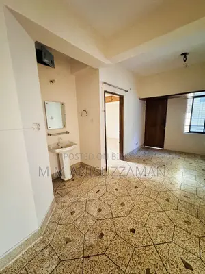 3-bedroom Apartment in Vila Asiah, Shyamoli for rent