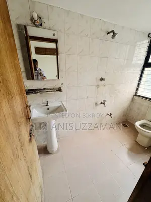 3-bedroom Apartment in Vila Asiah, Shyamoli for rent