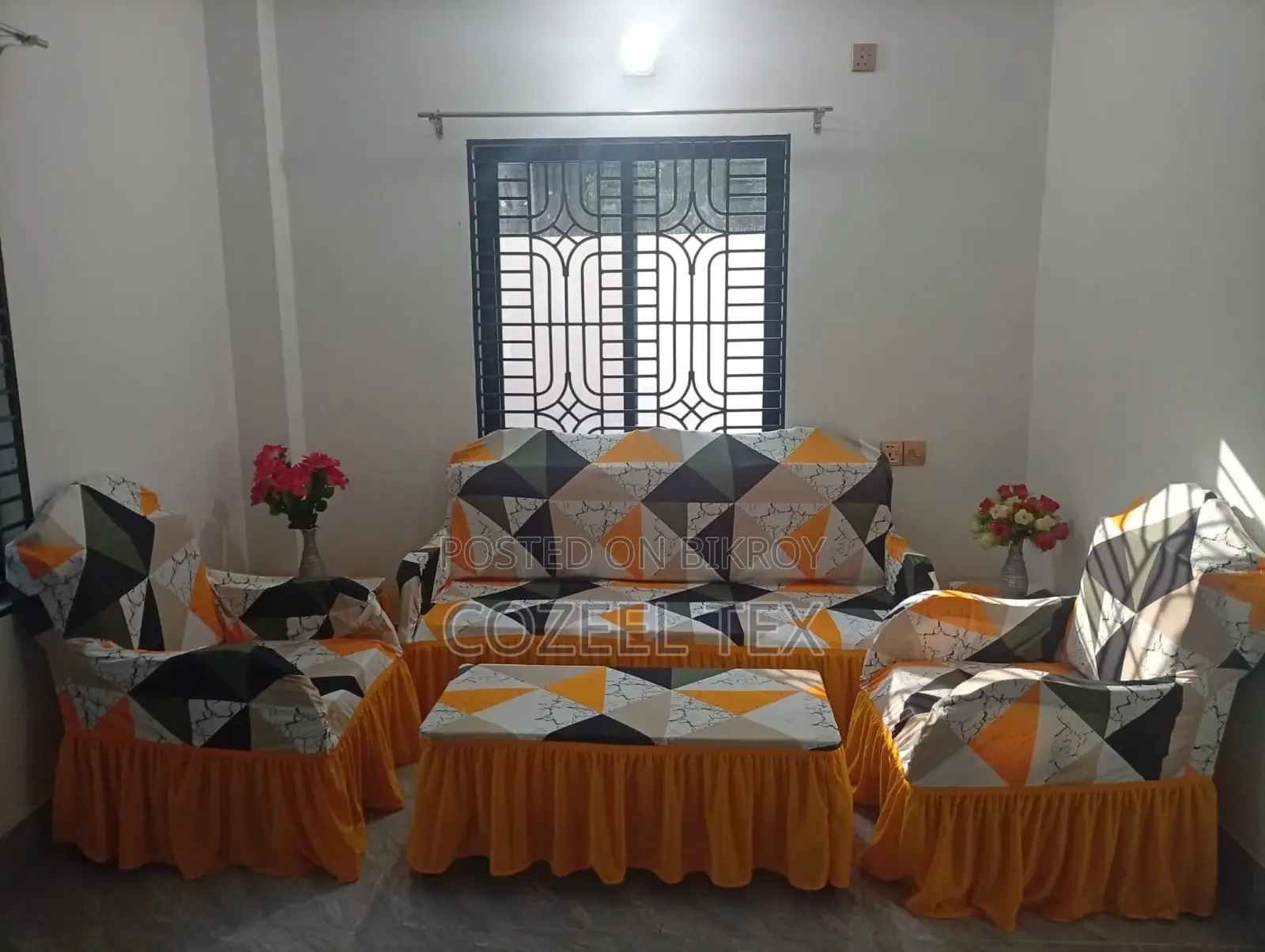 সোফা বিক্রির জন্য