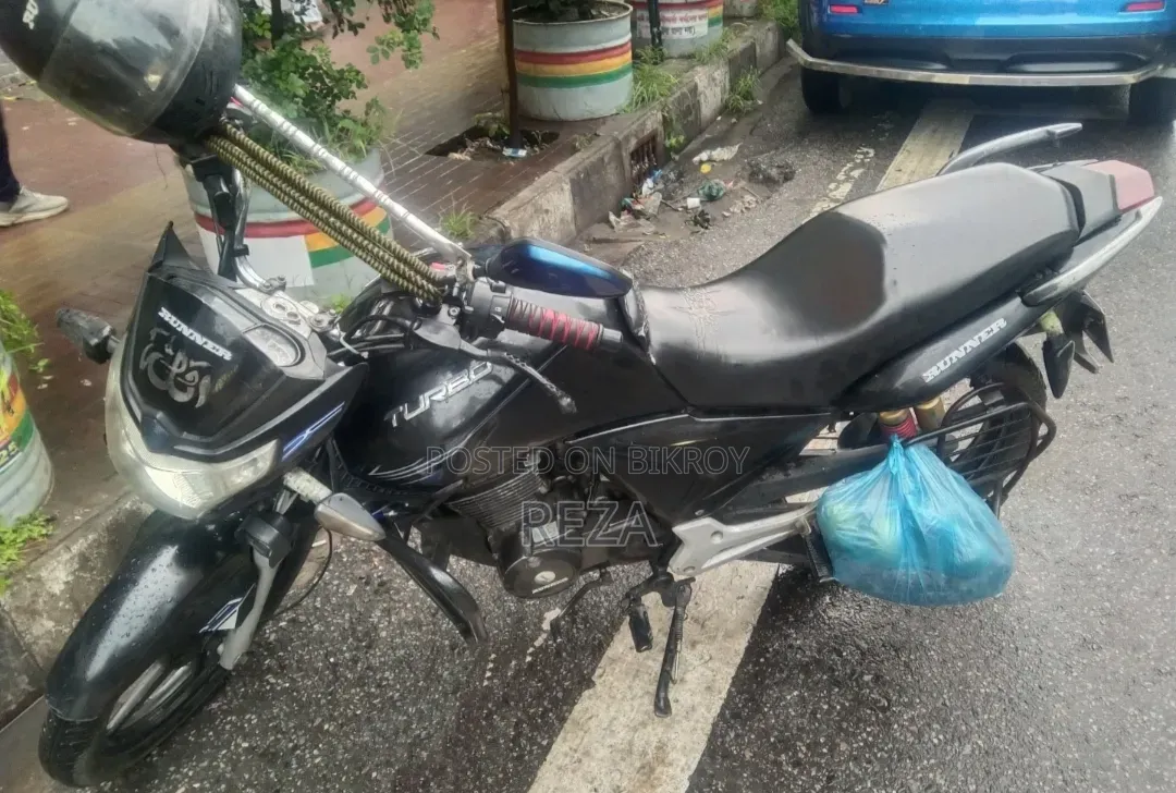 Runner Turbo 125 2018 Black
