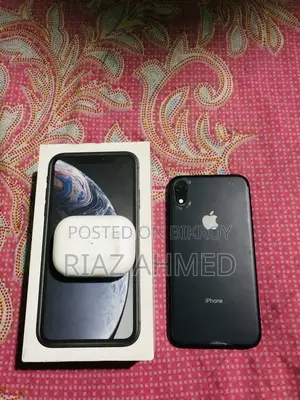 Apple iPhone XR 64 GB Black