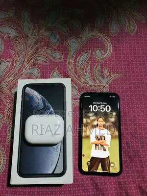 Apple iPhone XR 64 GB Black