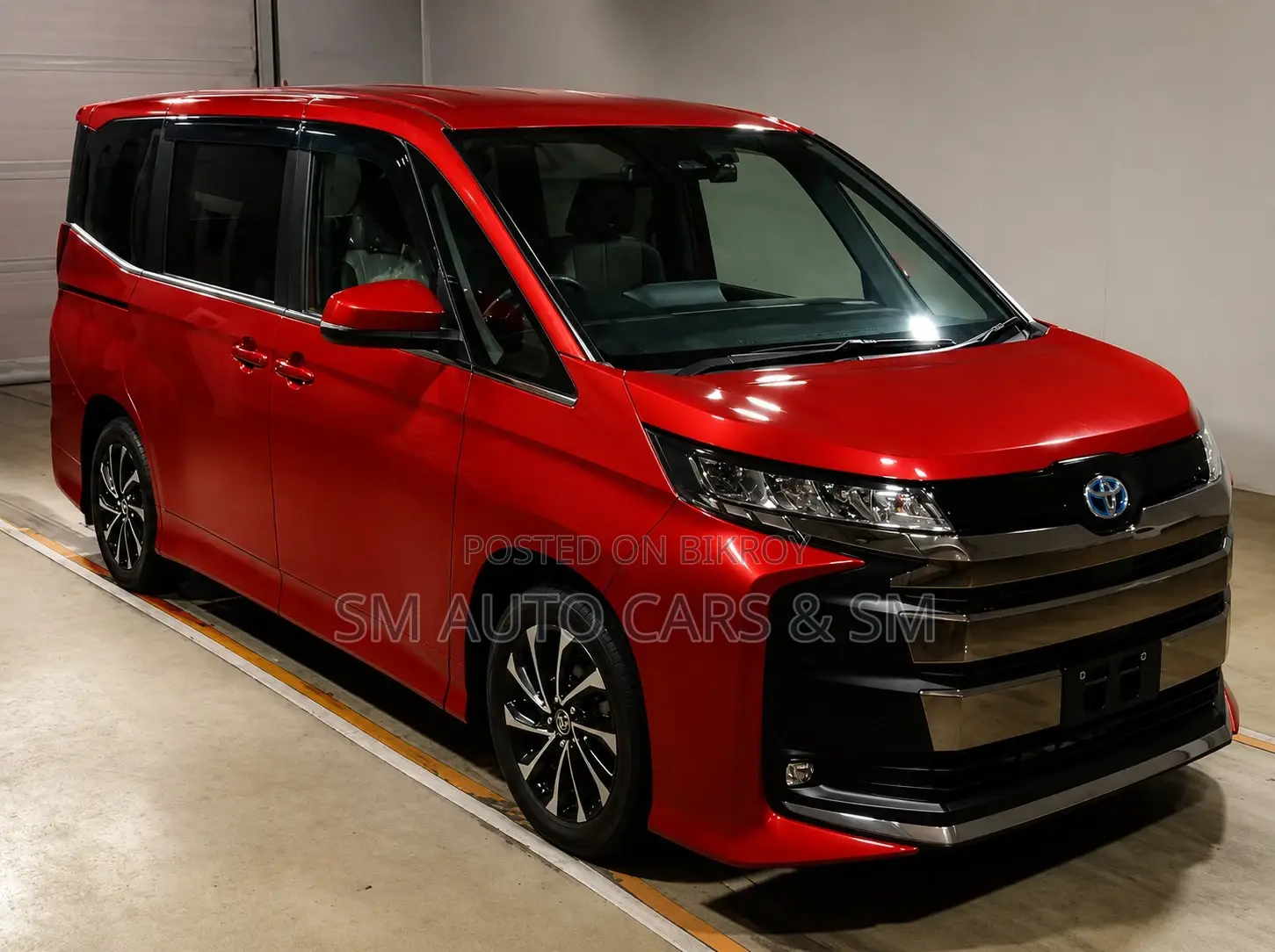 Toyota Noah 2023 Red