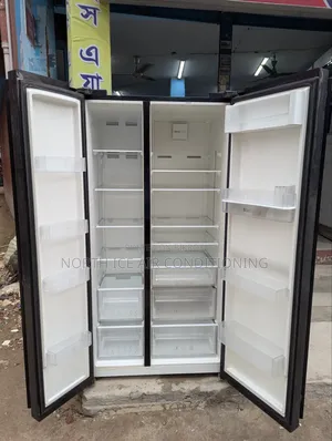 বেকো ব্ল্যাক কালার ইনভার্টার ৫৫৭ লিটার
