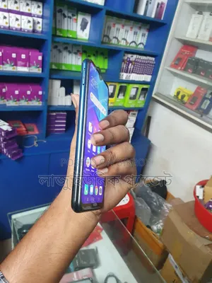 Vivo Y11 32 GB Green