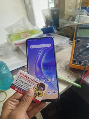 New Vivo V21e 128 GB Pink