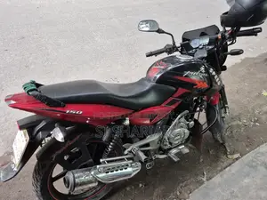 Bajaj Pulsar 150 2016 Red