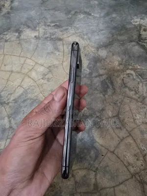 Apple iPhone XS 64 GB Black