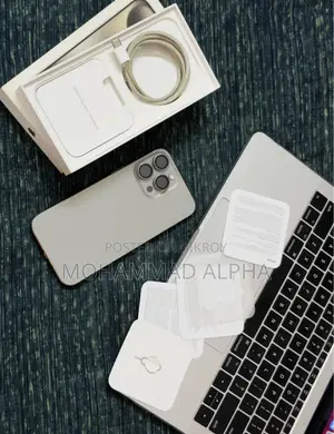 Apple iPhone 15 Pro Max ২৫৬ জিবি হোয়াইট