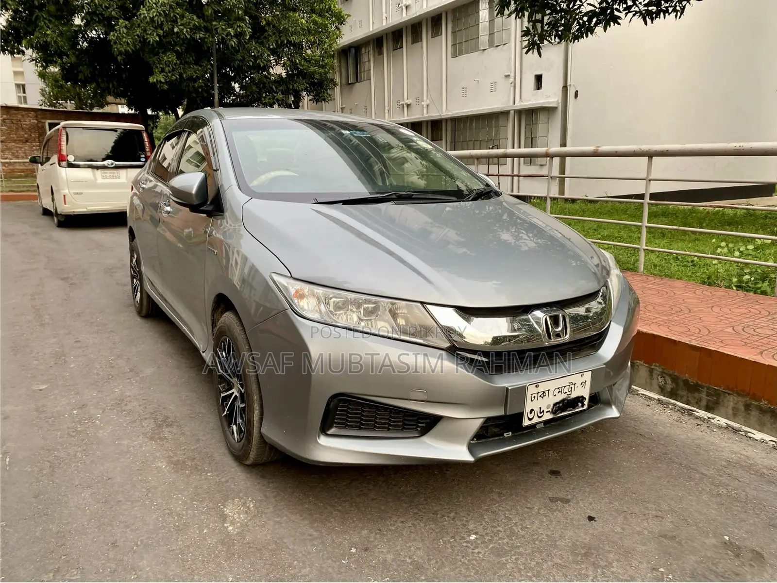 Honda Grace 2015 Gray
