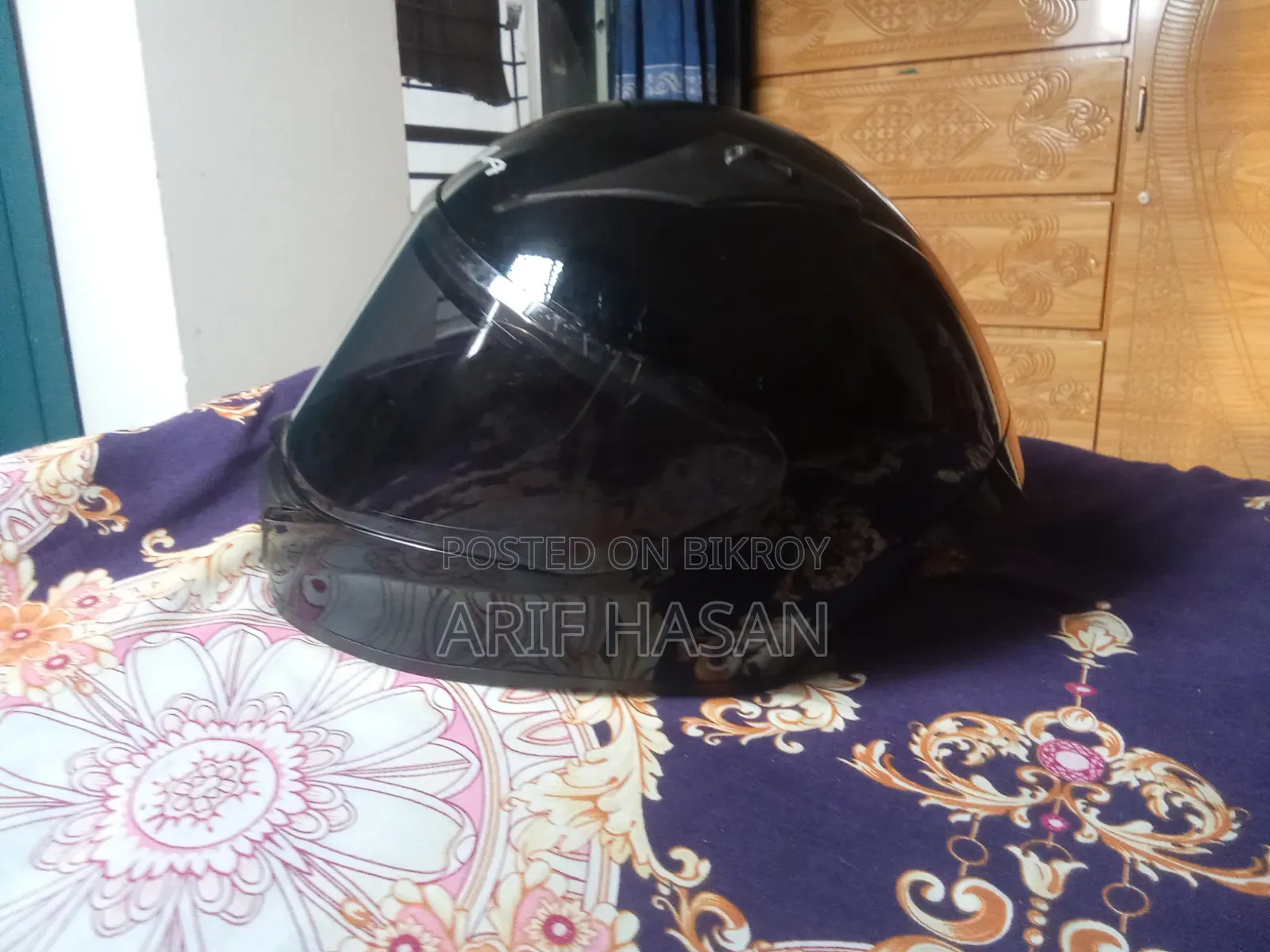 হেলমেট বিক্রির জন্য