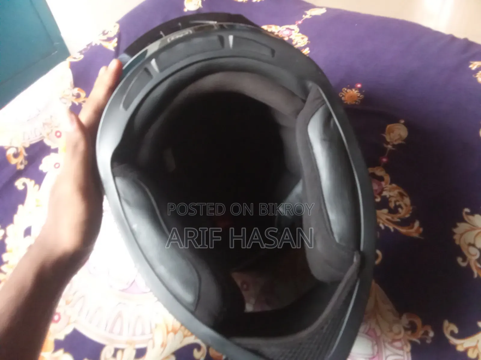 হেলমেট বিক্রির জন্য
