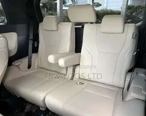 Toyota Alphard 2023 Pearl