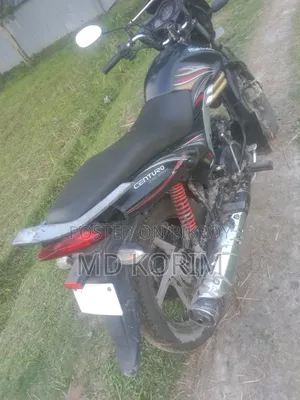 Mahindra Centuro 2017 Black
