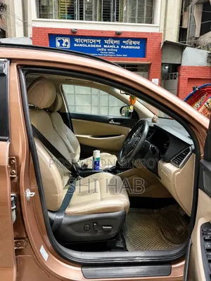 New Hyundai Tucson 2016 Brown