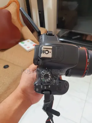 ক্যানন ৭০০ডি লেন্সসহ