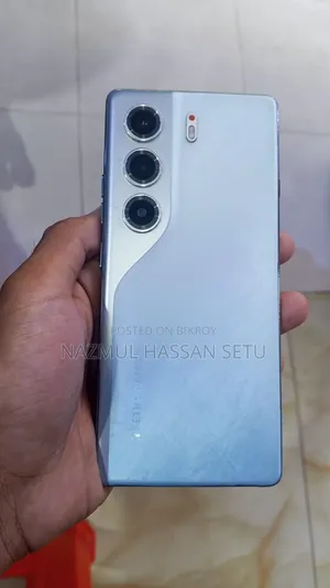 Tecno Camon 40 256 GB Blue
