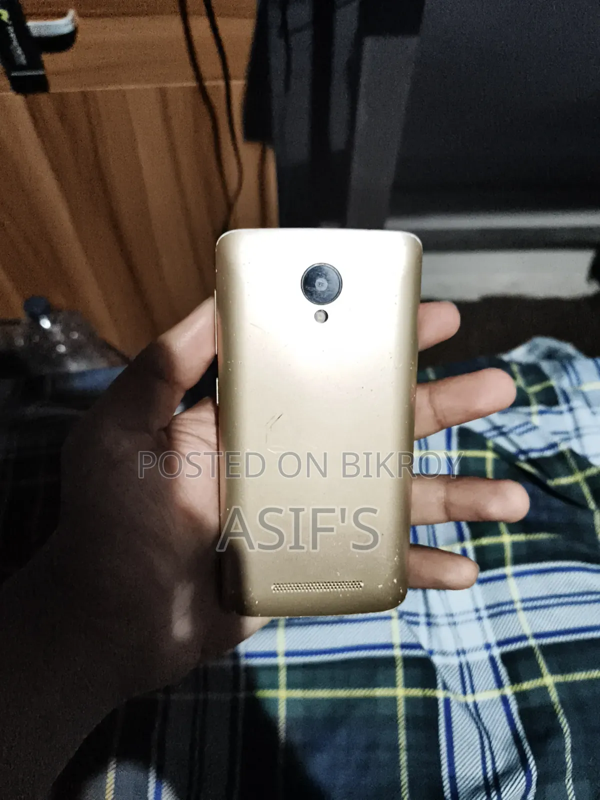 Symphony V46 4 GB Gold
