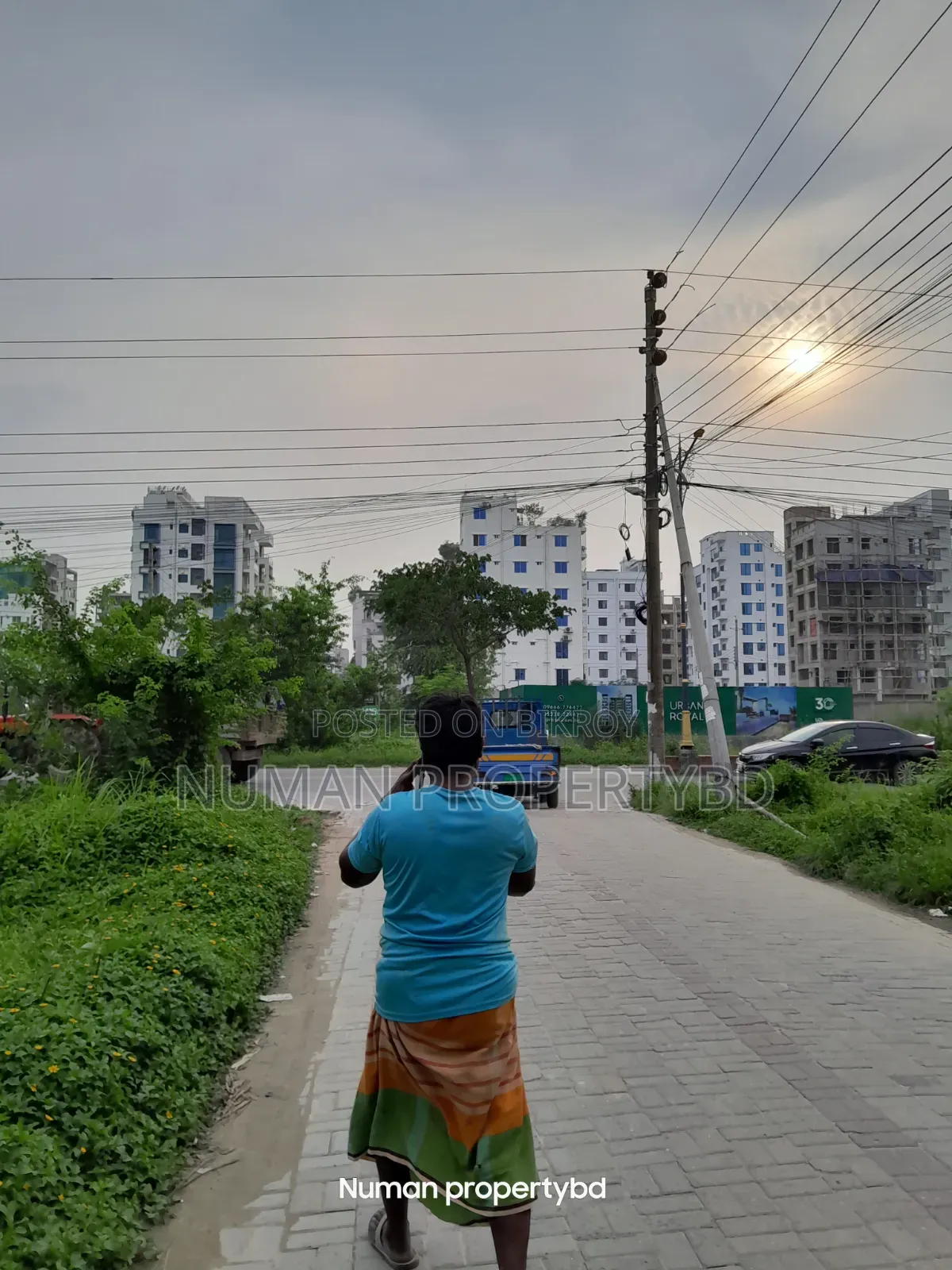 বসুন্ধরা আবাসিক এলাকায় ৫ কাঠার দক্ষিণমুখী প্লট বিক্রয় হবে