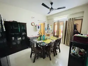 ৩ বেডরুমের বাড়ি উত্তরায় বিক্রয়