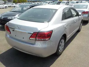 Toyota Premio 2021 Silver