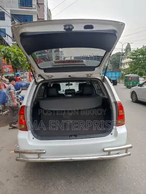 Toyota Corolla Fielder 2003 White