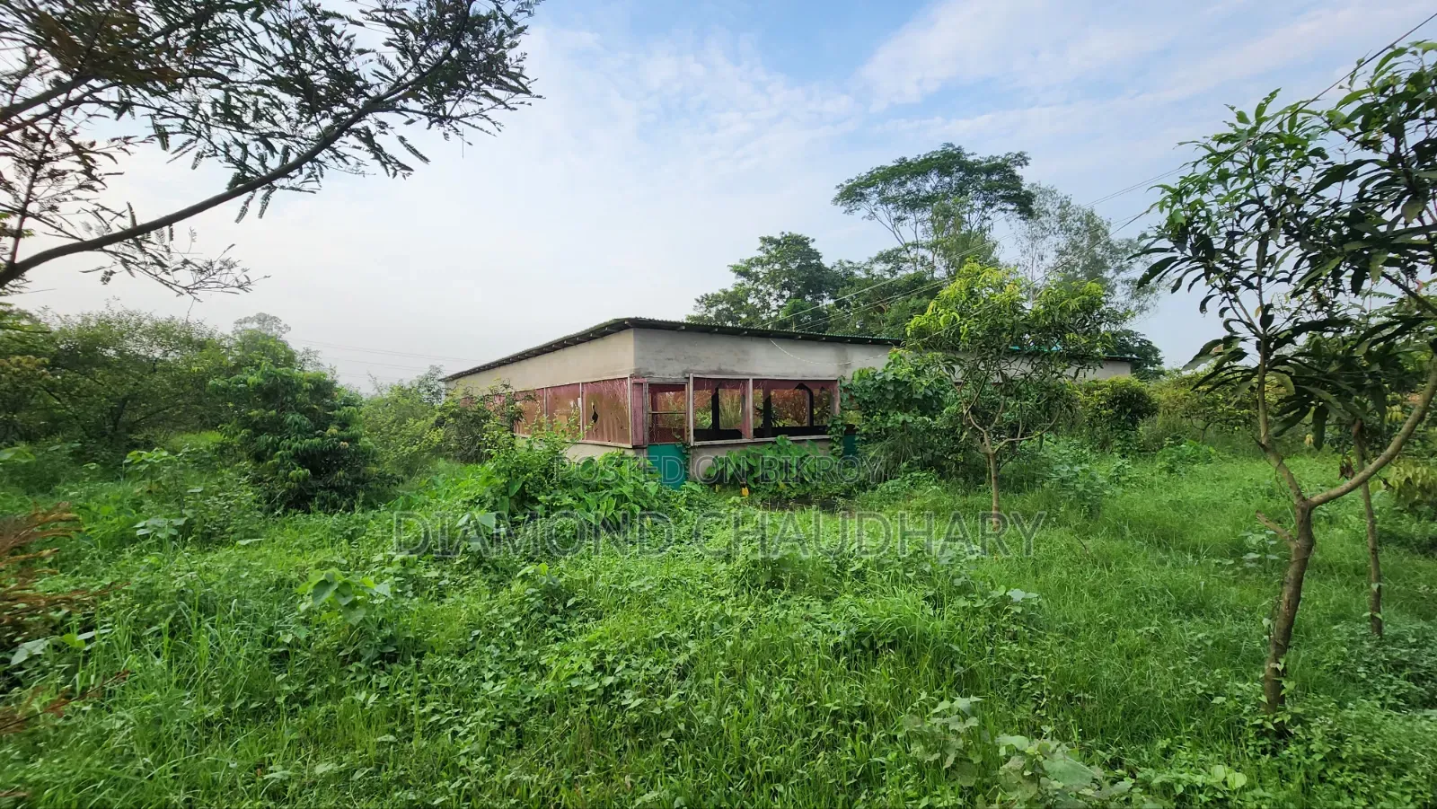 ৪০০ শতাংশ জমি বিক্রয়ের জন্য