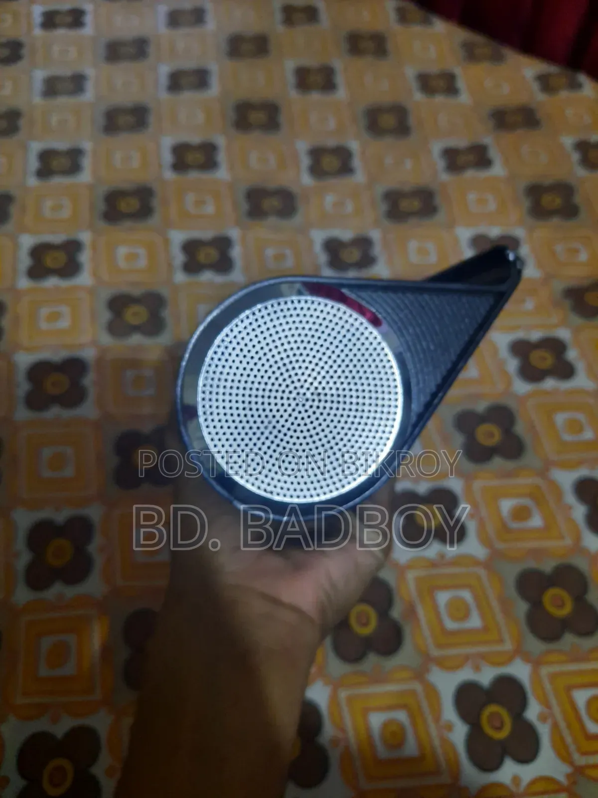 সাউন্ড-বক্স