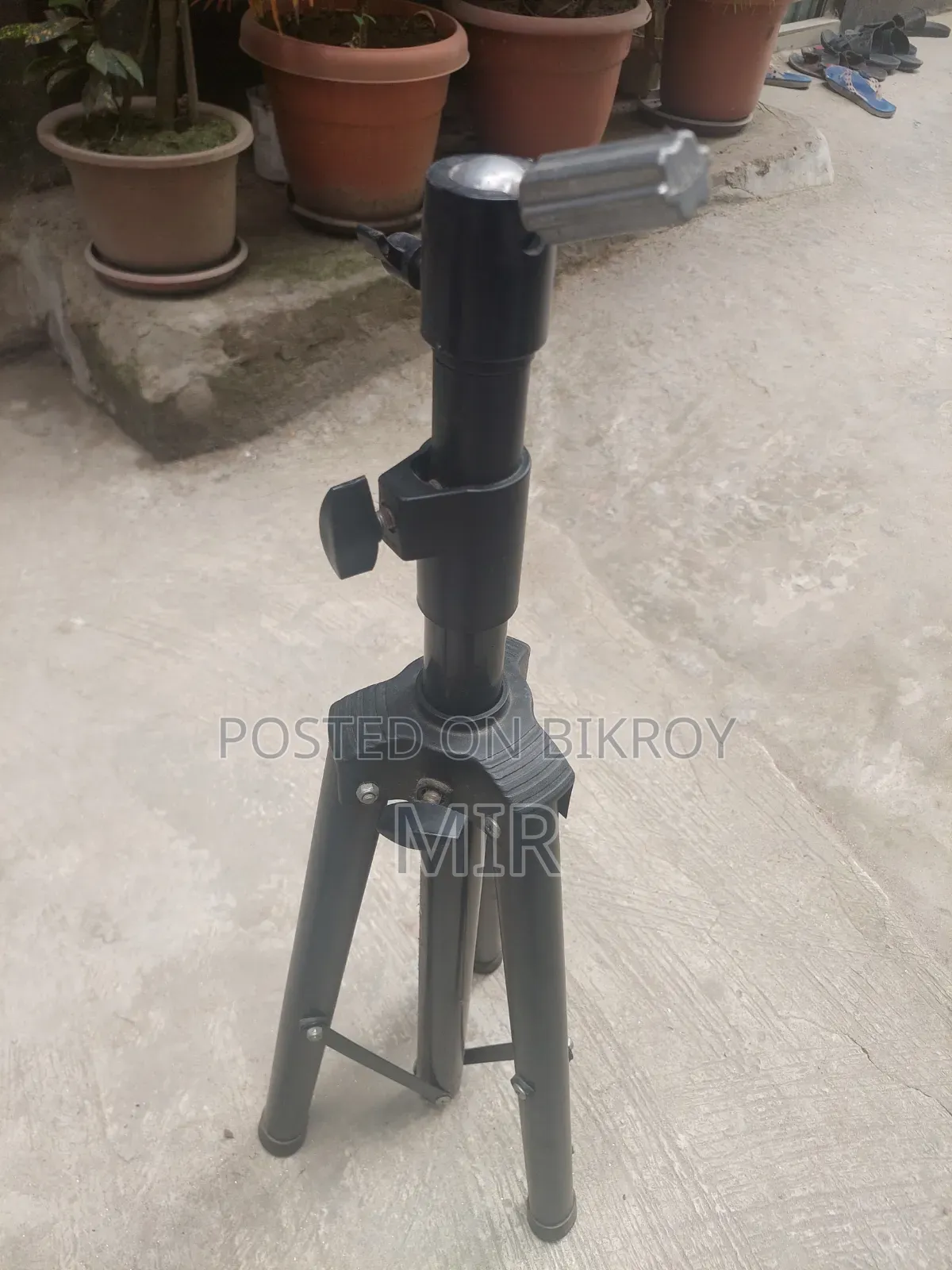 Adjustable Mannequin / Display Stand – Sturdy and Durable
