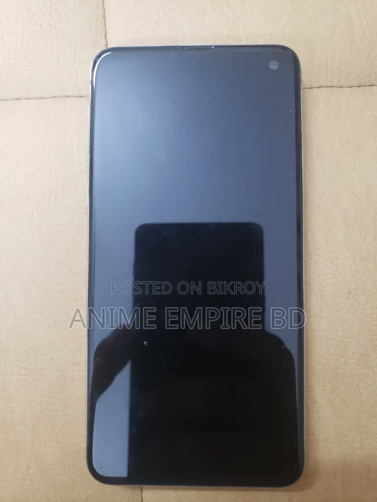 Samsung Galaxy S10e 128 GB White