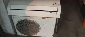 One ton AC to be sold in Chandpur Shahrashti