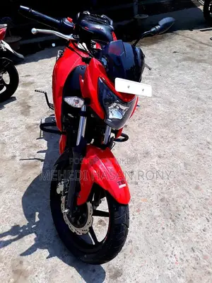 TVS Apache 160 4V 2018 Red