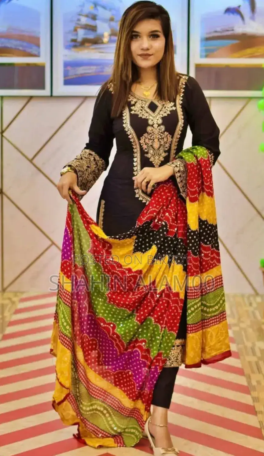 এমব্রয়ডারি থ্রি পিস