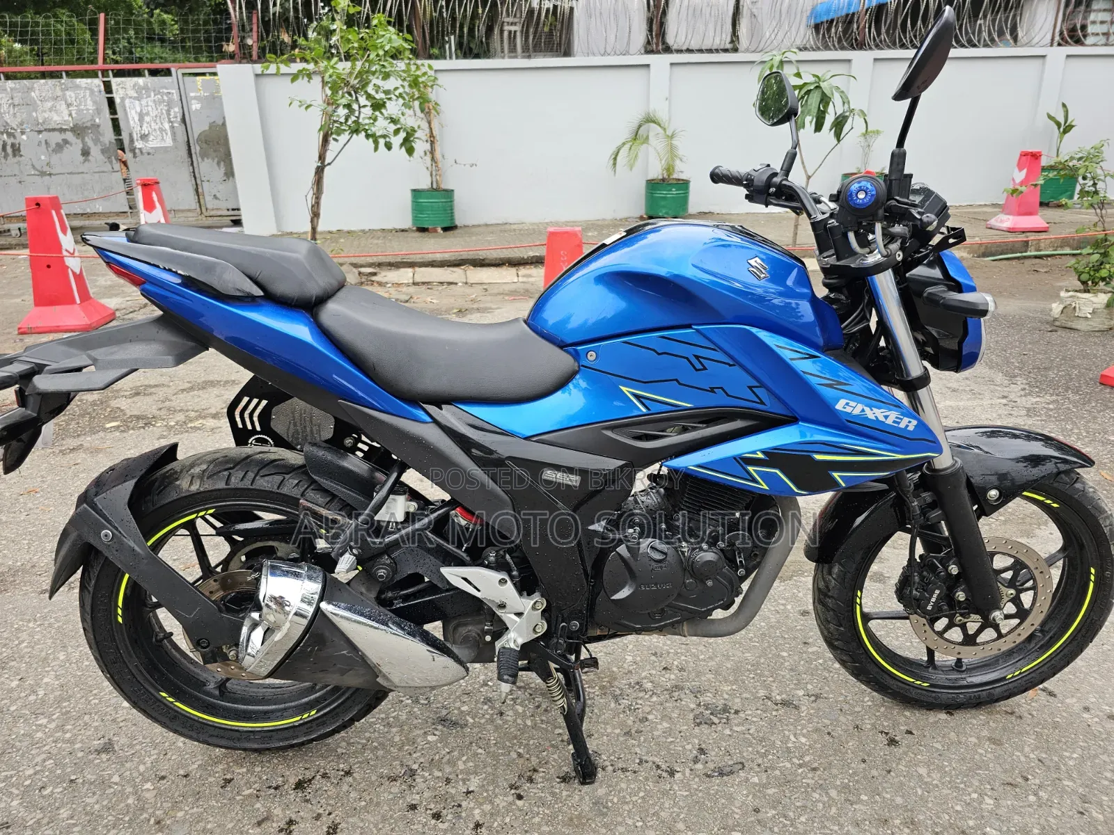 Suzuki Gixxer SF FI 2025 Blue