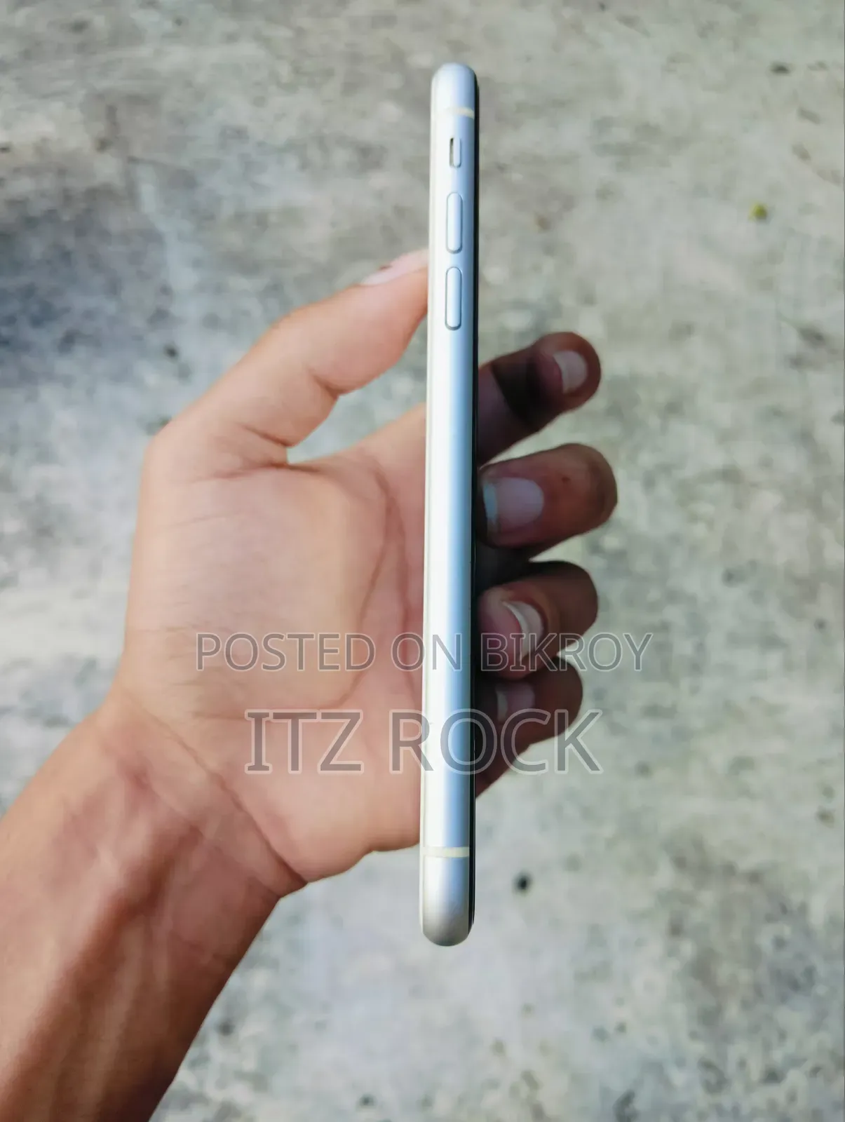 অ্যাপল আইফোন ১১ ১২৮ জিবি সাদা