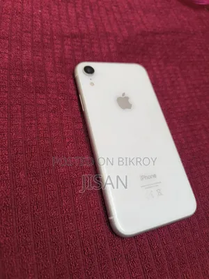 অ্যাপল আইফোন এক্সআর ১২৮ জিবি সাদা