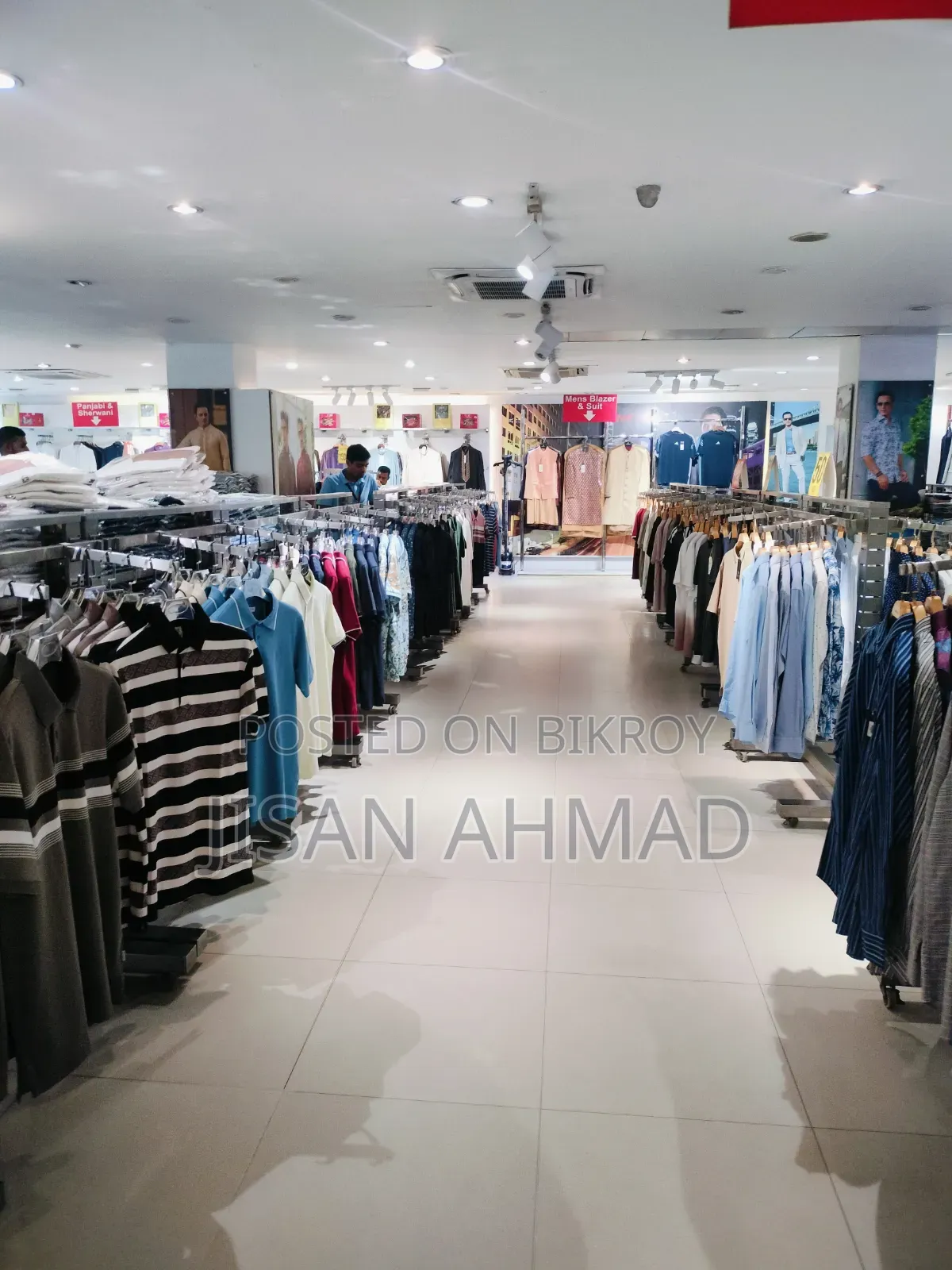 Assistant Manager Needed