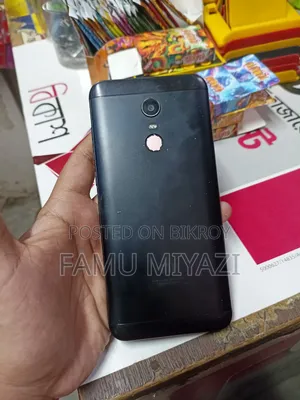 শাওমি রেডমি ৫ প্লাস ৩২ জিবি কালো