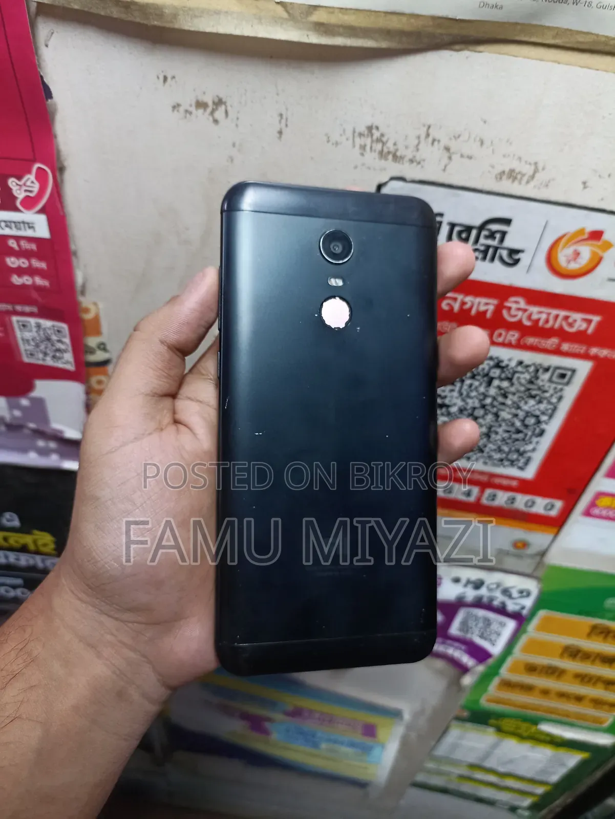 Xiaomi Redmi 5 Plus 32 GB Black