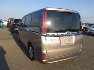 Toyota Noah 2021 Brown