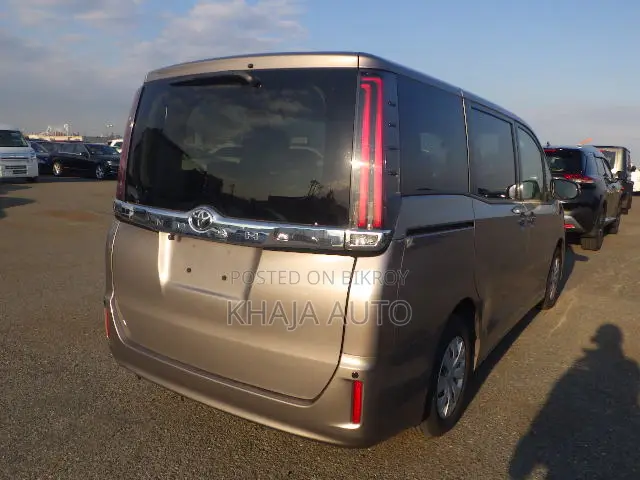 Toyota Noah 2021 Brown