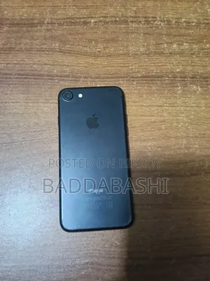 Apple iPhone 7 32 GB Black