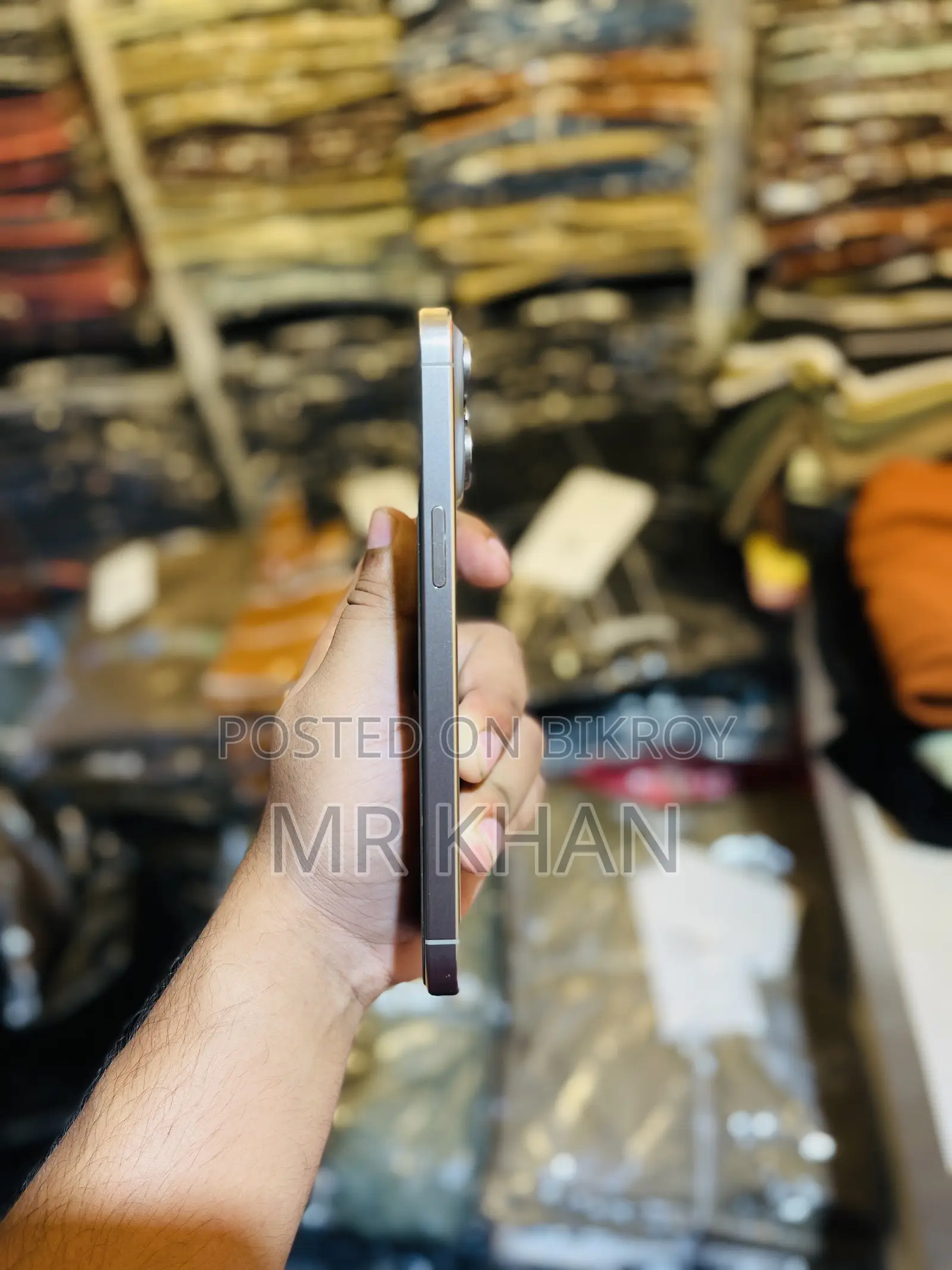 অ্যাপল আইফোন ১৫ প্রো ম্যাক্স ২৫৬ জিবি সিলভার