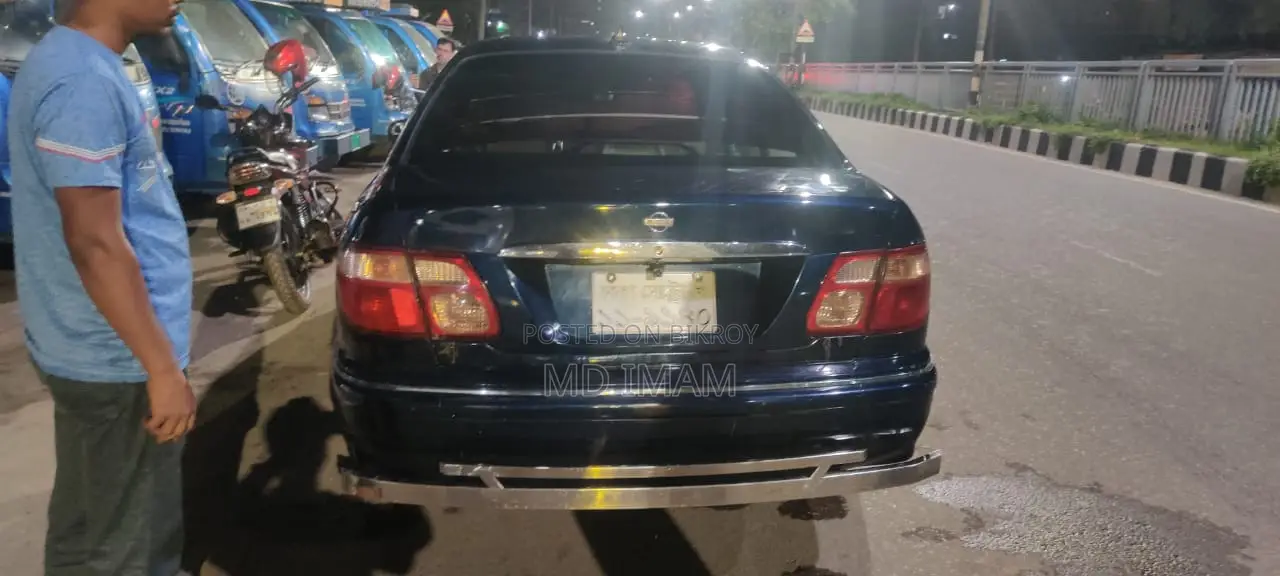 Nissan Sunny 2002 Blue