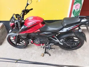 Bajaj Pulsar NS 160 2020 Red