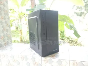 Desktop Computer 8GB Intel Core i5 SSD 256GB
